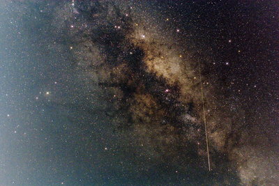 2013-09-21 Milky Way and Falling Star (1 of 1)_SS-40_resH12x200px.jpg