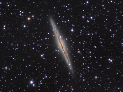 NGC891_LRGB_21hours_20131123_Crop_Small.jpg