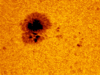 Aug 17 2013 Sun 6 Spot AR1818.jpg