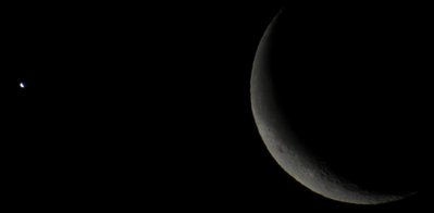 2014-02-26-MoonVenus2.jpg