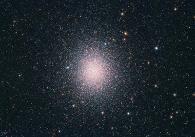 2014-06-09 NGC5139_27x11m_Iso100_v2 (1 of 1)_res25.jpg