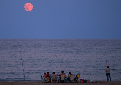 Moon in Alicante- Spain_small.jpg