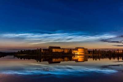 NLC 20140809 over Yellowknife APOD_small.jpg