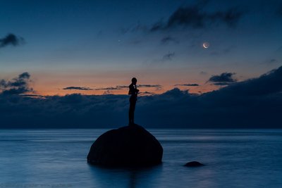 e-gnadler-germany_2_sculpture+venus-jupiter-moonrise_2014-08-23_small.jpg