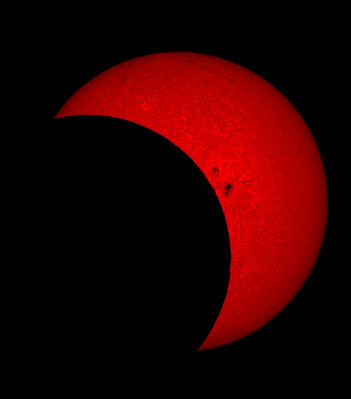 Solar Eclipse 10-23-14 Ha sm.jpg