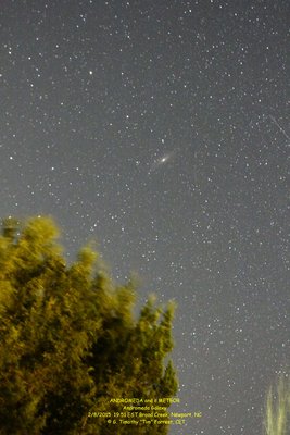 Camera: Canon EOS 60Da<br />Lens: Sigma 28mm; f3.5; 15 secs;  iso 12800; AWB; iOptron SkyTracker; Manfrotto Tripod.