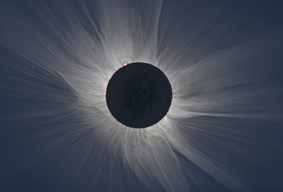 Corona from Svalbard composed of 29 eclipse images. <br />© 2015 M. Druckmüller, S. Habbal, P. Aniol, P. Starha