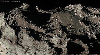Comet_on_28_March_2015_NavCam_mosaic_Color_.jpg