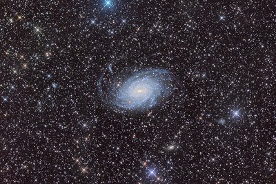 NGC6744_SEP_2015_SSO_ASA16_LRHaGB_ids_small.jpg