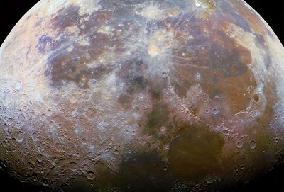 ColorMoon_Francsics_APOD_small.jpg