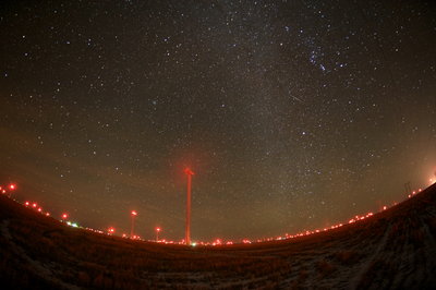 6018 Geminid Meteor Wind Farm 121315 sm.jpg