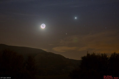 moon-venus-saturn-20150107-1-annot.jpg