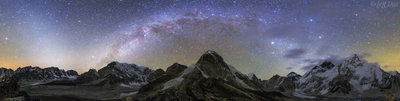 Milky way arc and Zodiacal light over the Himalayas_1500.jpg