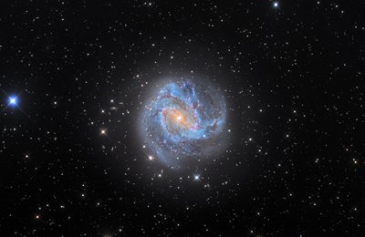 M83 LHa RGB 600 600 60 60 60 cs 2_small.jpg