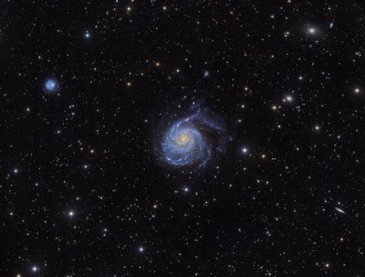 M101_LHaRGB_DSW_small.jpg