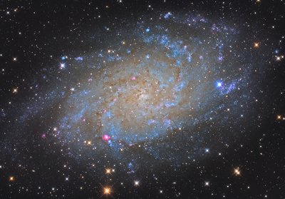M33-17 Hours with DSLR (2048).jpg