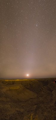 Zodiacal light in Iran_small.jpg