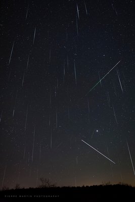 _IMG_4255 stack 79 meteors flat small_small.jpg
