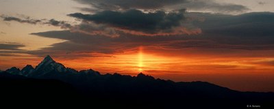 sun pillar_Monviso_small.jpg