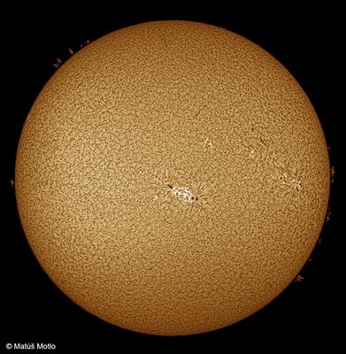 apod_submission_sun1272017_small.jpg