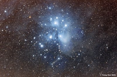 M45 with comet C 2015 ER61_small.jpg