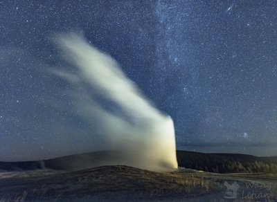 Old Faithful with Deep Sky Objects_small.jpg