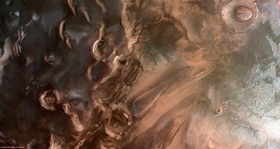 Buried ice deposits in the south polar region of Mars, close to Ulyxis Rupes at <br />about 72°S/162°E. The image was obtained by Mars Express on 15 Jan 2011 <br />during orbit 8995 using the High Resolution Stereo Camera. (North is right) <br />Credits: ESA/DLR/FU Berlin (G. Neukum)