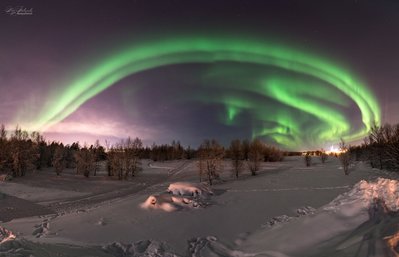 AuroraPanoramaL_small.jpg