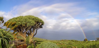 Arcoiris lunar pano_small.jpg