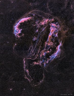 ghostlyVeilNebula1034.jpg