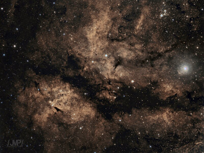 IC1318.jpg