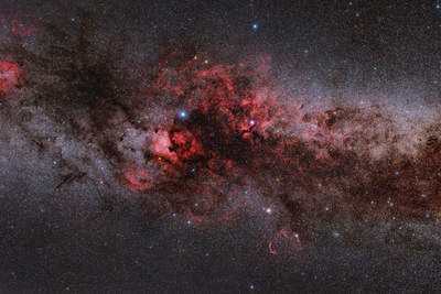 Cygnus in RGB and H alpha.png