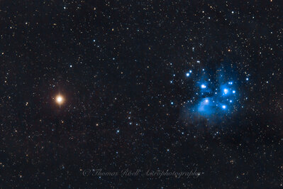 Pleiades_and_Mars_6D_61EDPH_30_x_120s_iso_1600_7_maart_2020-St.jpg