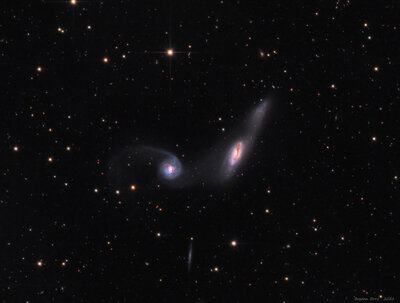 Galactic Rendez-vous NGC 2992 Zoom Final.jpg
