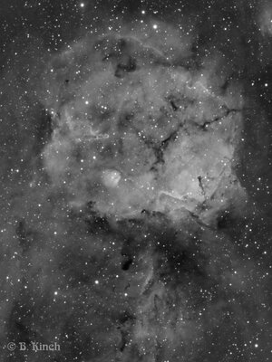 SH2-284 Mono (1350 x 1800).jpg