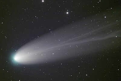 450px-Comet_2021_A1_(Leonard).jpg