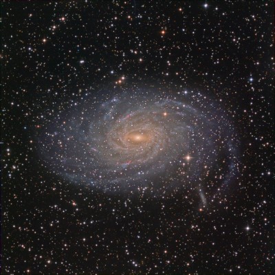 NGC6744_chakrabarti1024R[1].jpg