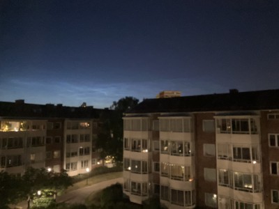 Noctilucent clouds June 4 to 5 2023.jpg