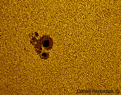 Aug 29 2013 Sun Spot AR1835.jpg