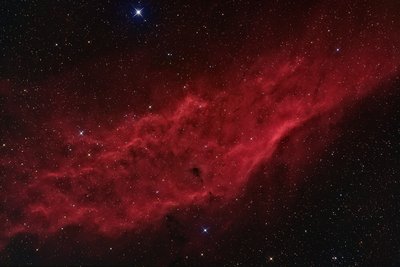 NGC1499 7hr20m HaRGB Dec 2014_small.jpg
