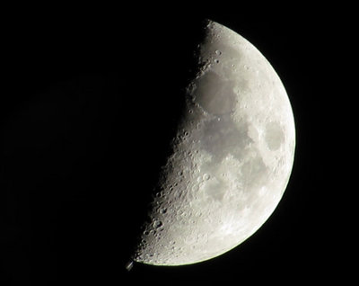 2014-12-28-ISS_moon_2.jpg