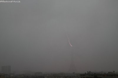 winter lightning strike on the eiffel tower.jpg