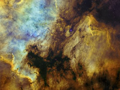 IC5070-The-Pelican-Nebula-and-North-America_small.jpg