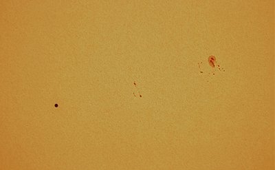 MERCURY-TRANSIT-Y-MANCHAS-a-1500mm-focal_small.jpg