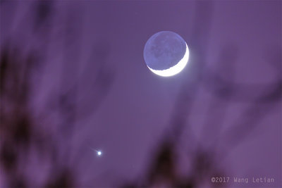 Moon meets Venus.jpg