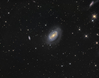 NGC-4725_web.jpg