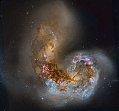 NGC 4038-4039 - Domingo Pestana_small.jpg