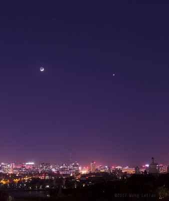 Two Planets with Moon over Beijing_small.jpg
