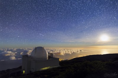 LaPalma-IridumFlare-Moonrise-2417-422-net_small.jpg