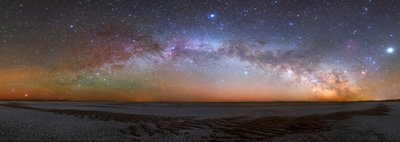 thr Colorful Milky Way_small.jpg